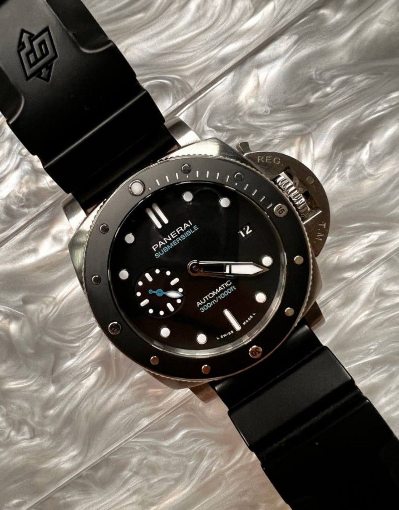 Panerai Submersible 42mm